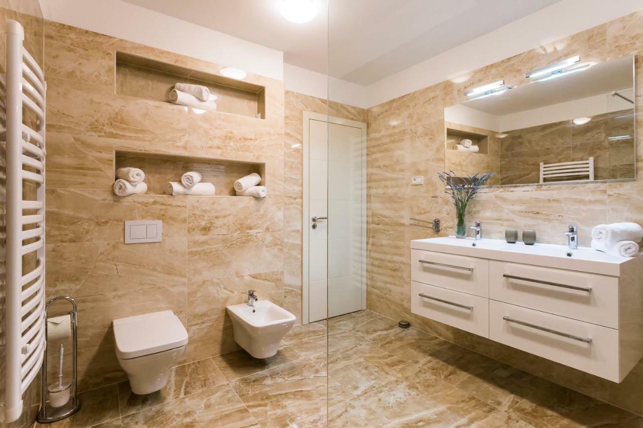 Villa Sweet Home Marija With Heated Pool Split Exterior foto